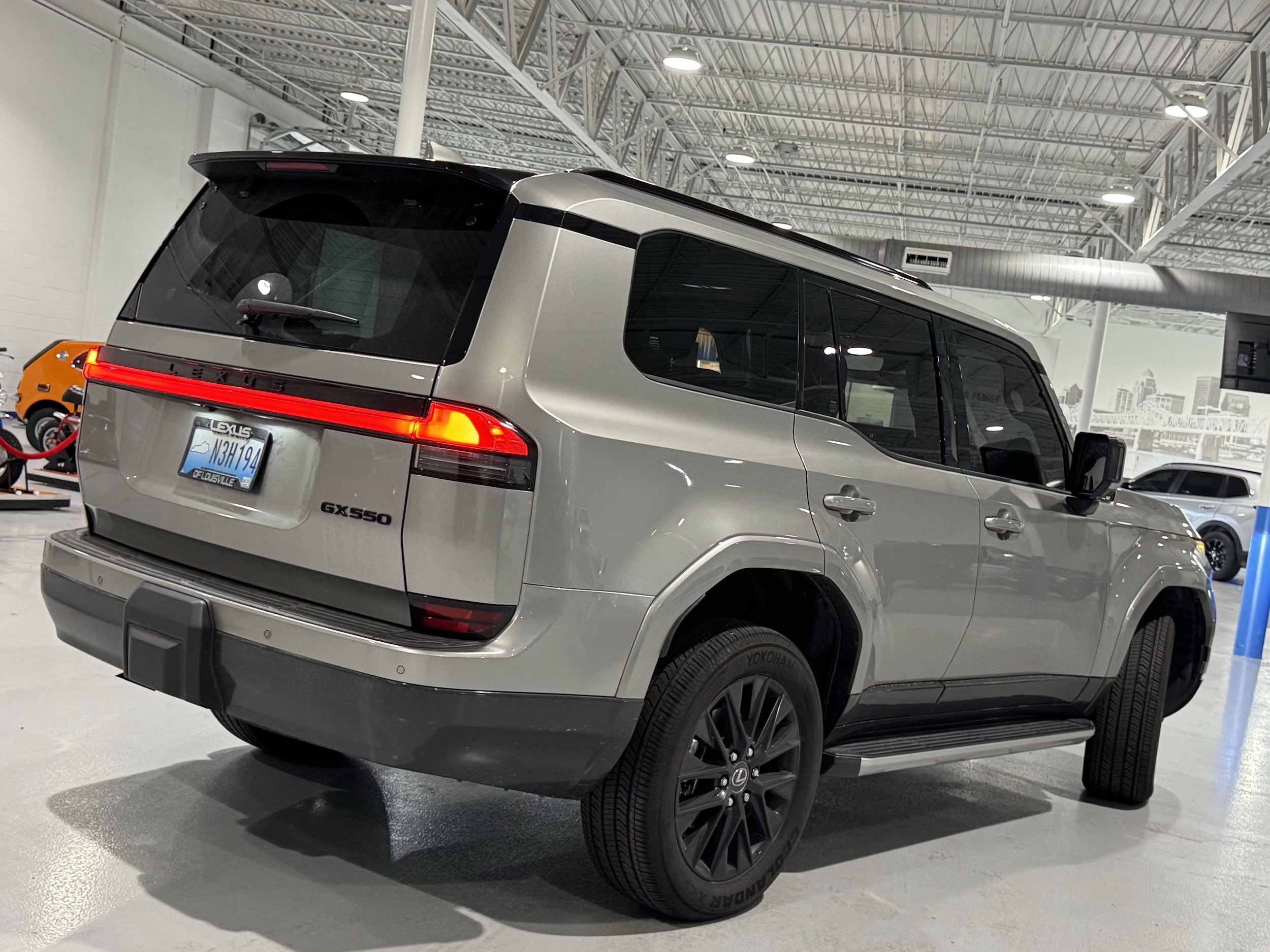 2024 Lexus GX 550 photo 3