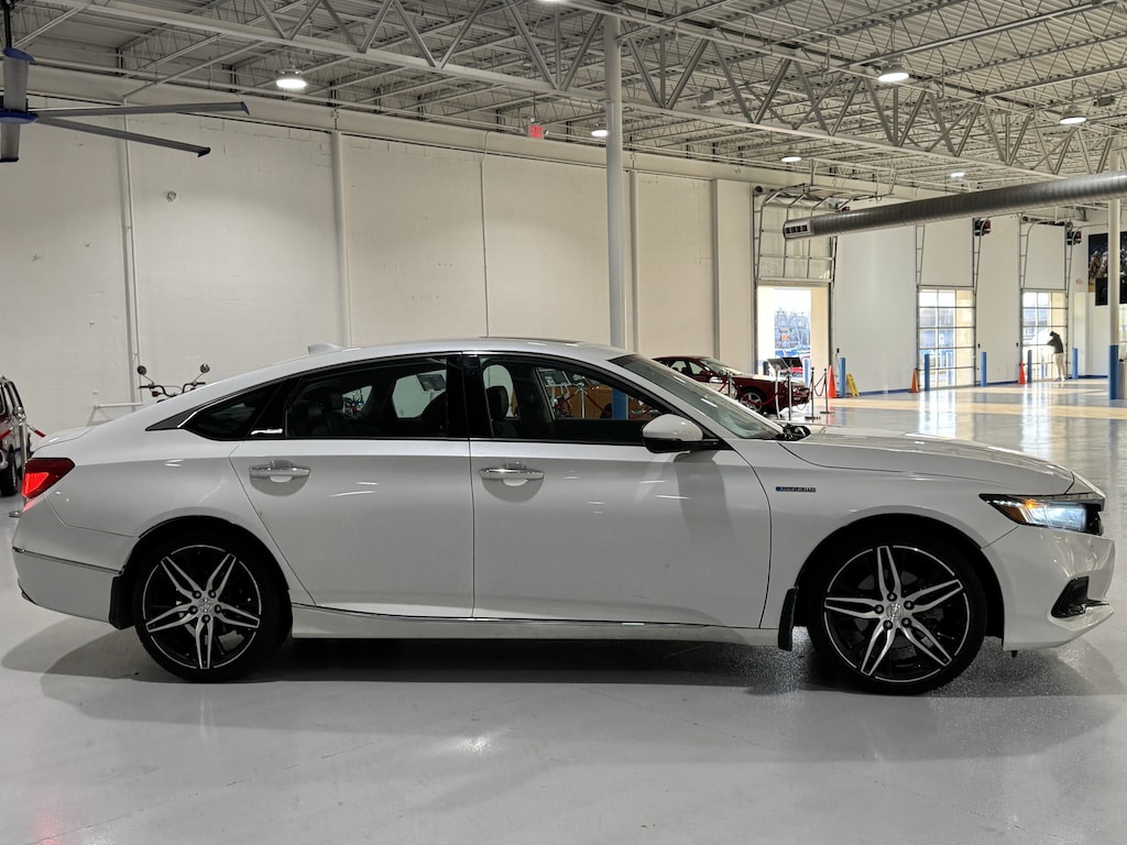 Used 2022 Honda Accord Hybrid Touring Sedan Sedan
