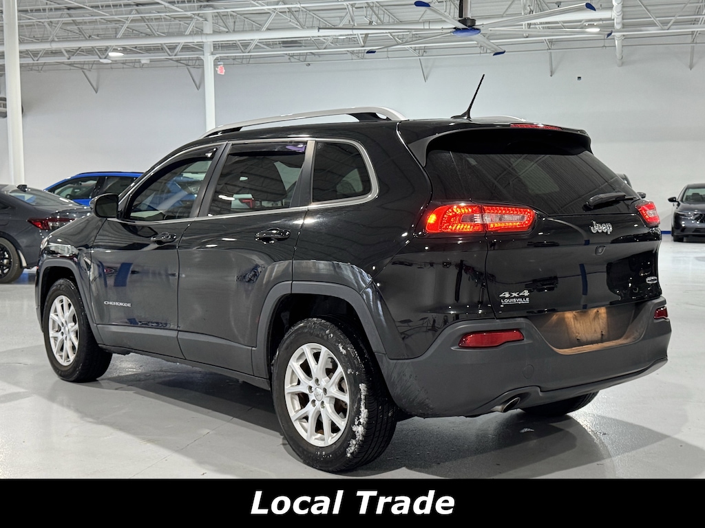 Used 2018 Jeep Cherokee Latitude 4x4 SUV