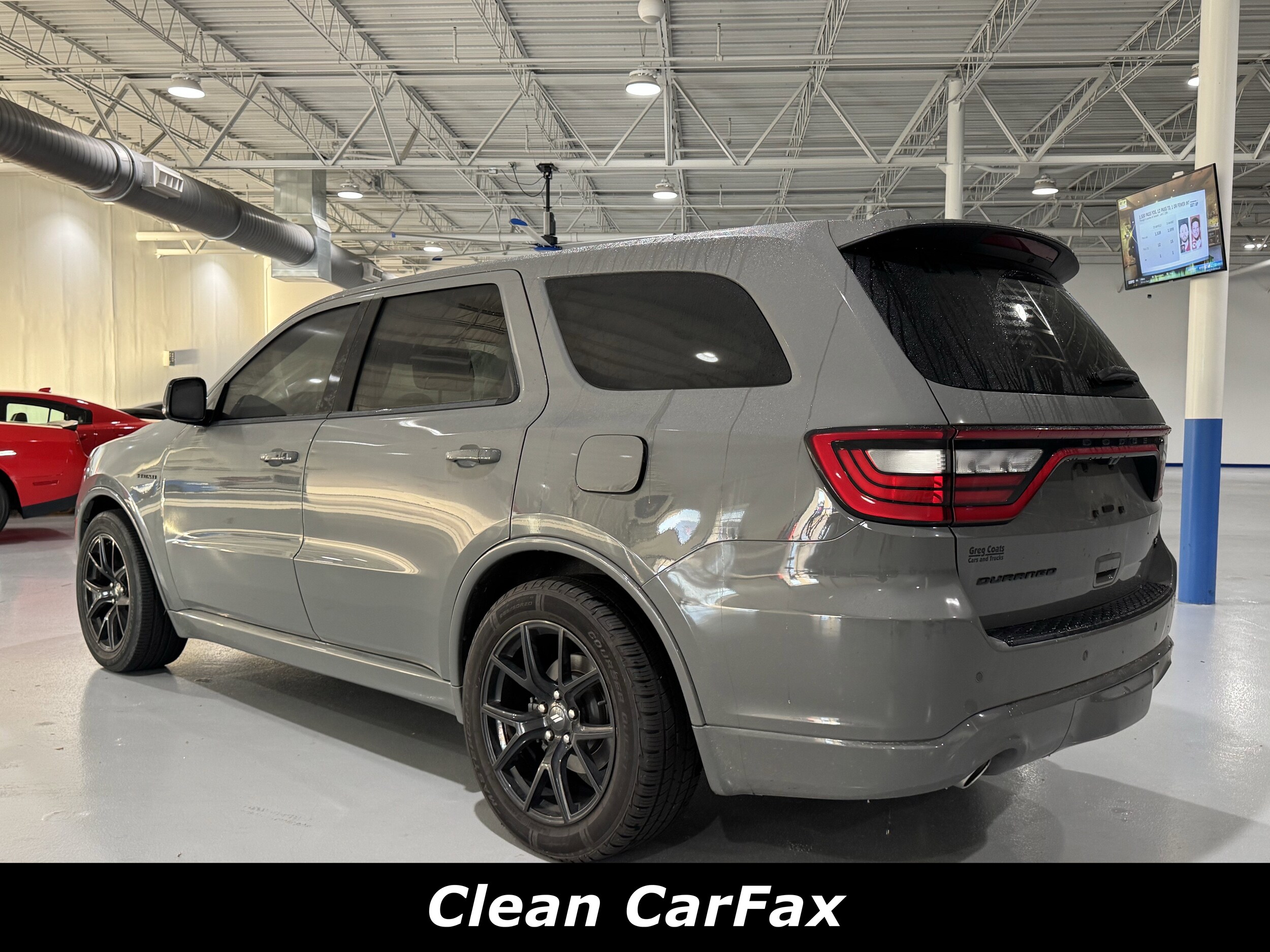 2022 Dodge Durango R/T photo 2