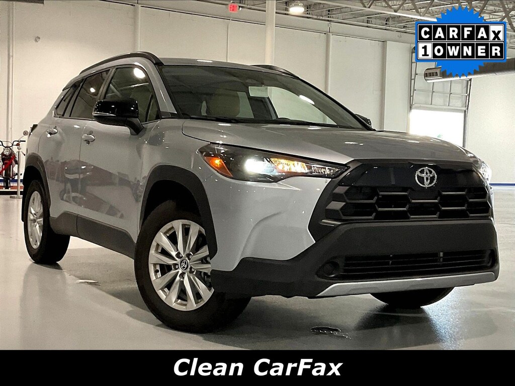 Used 2026 Toyota Corolla Cross LE 2WD SUV