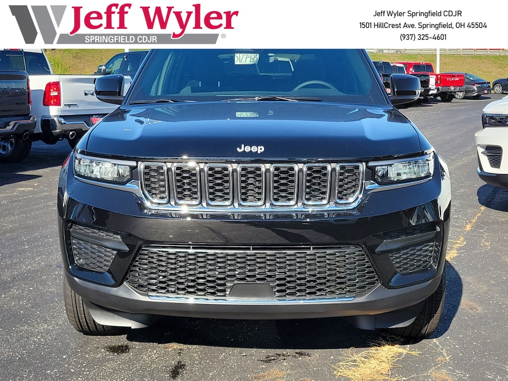 New 2025 Jeep Grand Cherokee LAREDO X 4X4 Sport Utility
