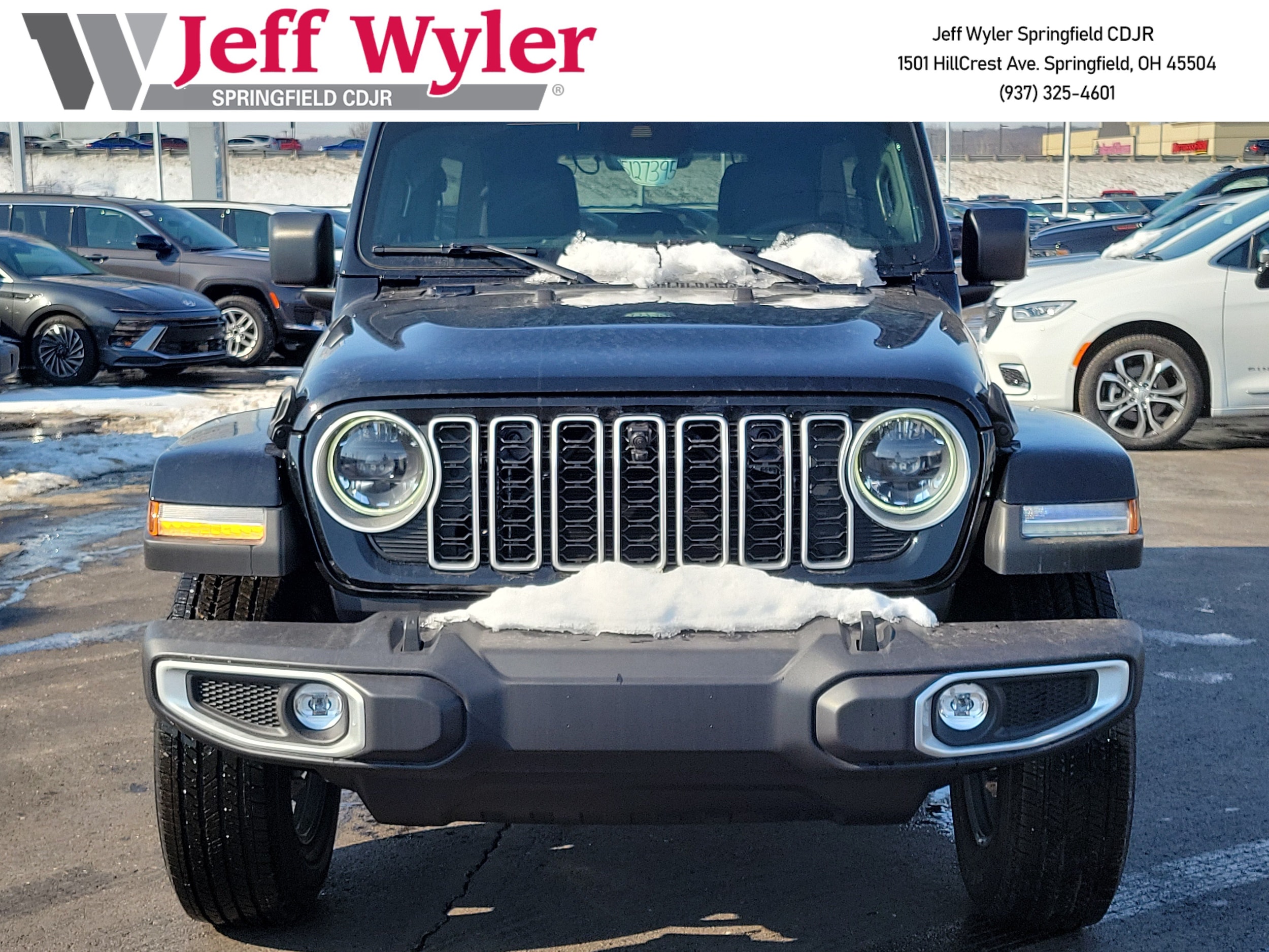 2025 Jeep Wrangler 4-Door Sahara - Photo 3
