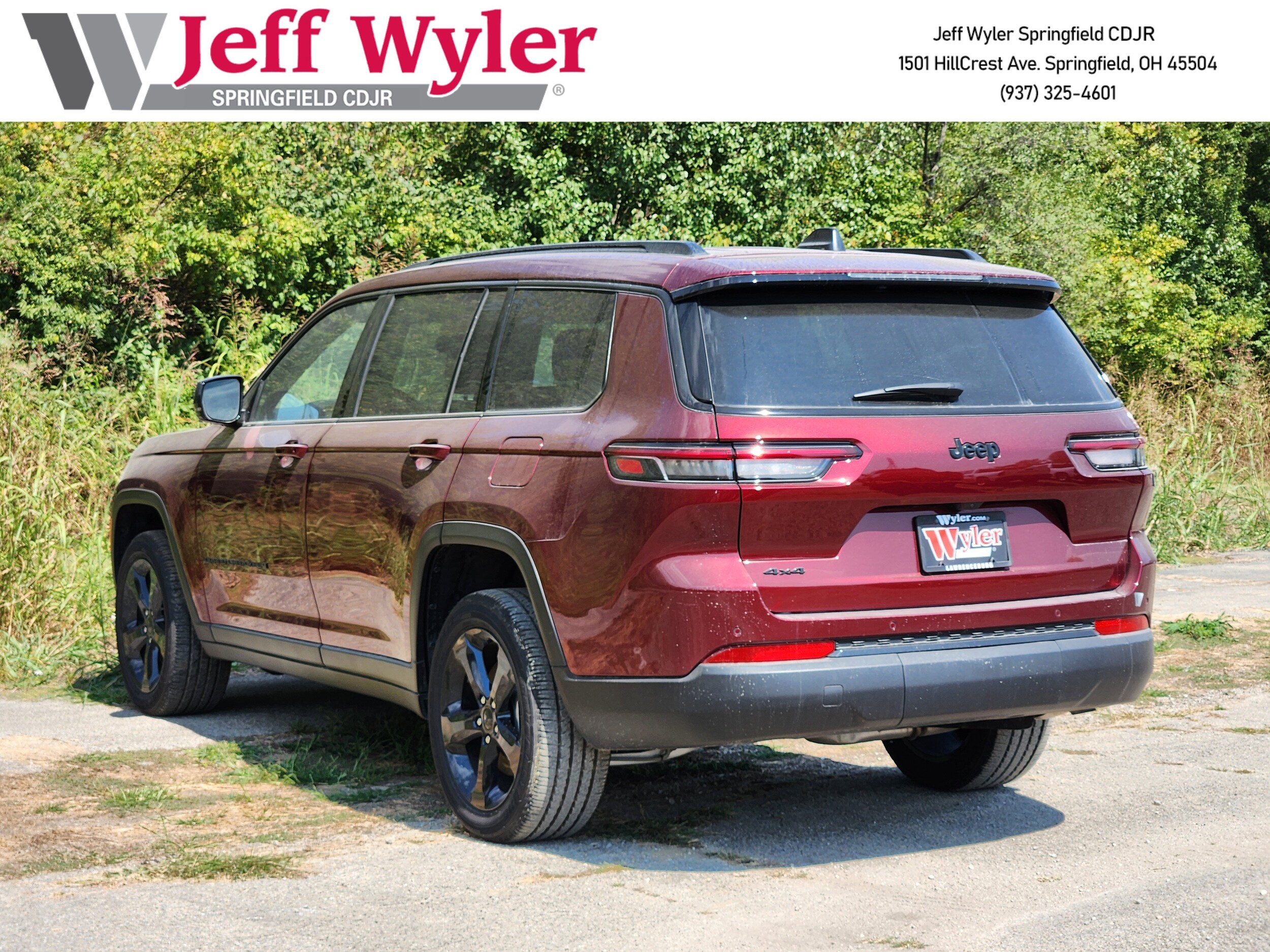 2025 Jeep Grand Cherokee Altitude X photo 2