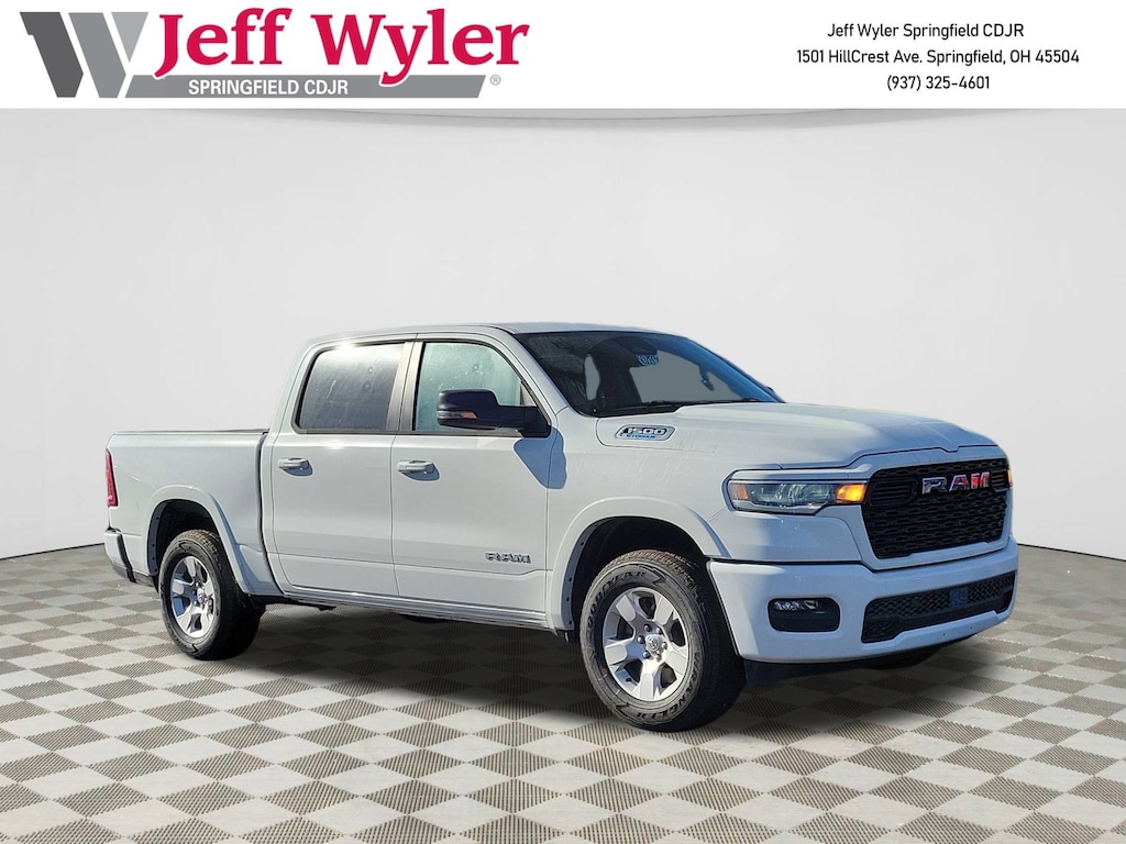 New 2025 Ram 1500 BIG HORN CREW CAB 4X4 5'7 BOX Pickup