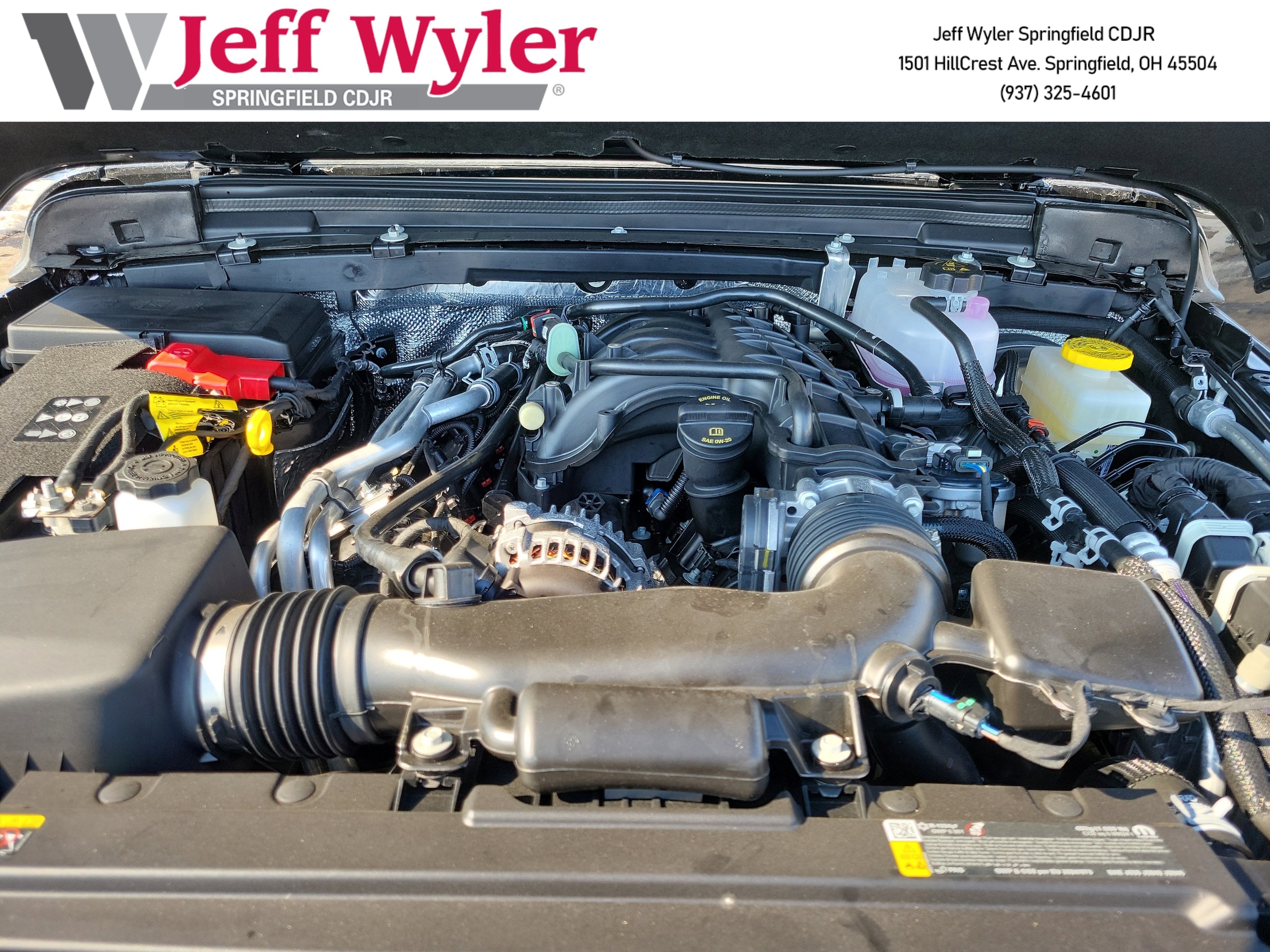 2025 Jeep Wrangler 4-Door Sahara - Photo 16