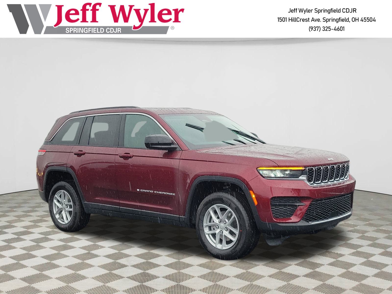 2025 Jeep Grand Cherokee Laredo's photo
