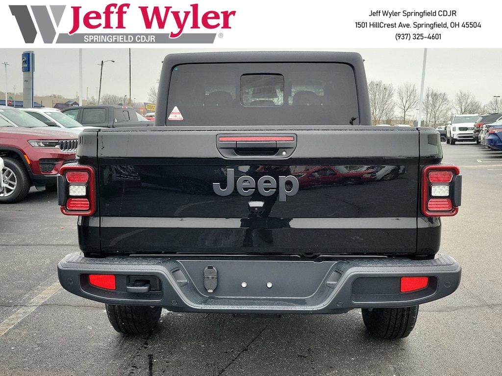 New 2026 Jeep Gladiator SPORT S 4X4 Pickup