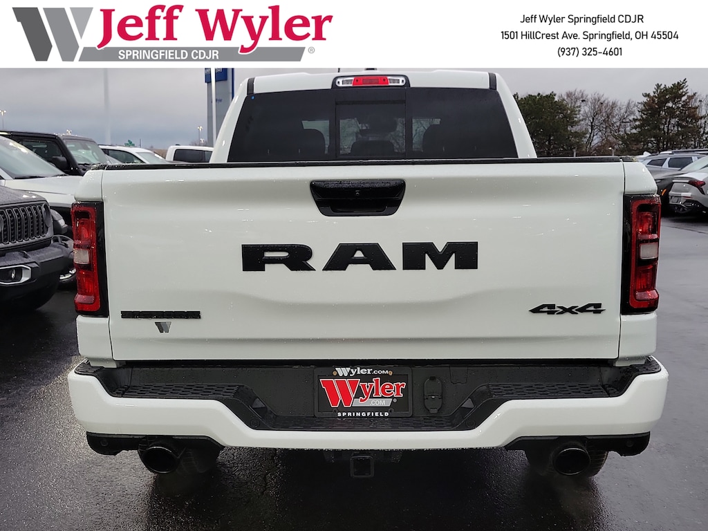 New 2026 Ram 1500 BIG HORN CREW CAB 4X4 5'7 BOX Pickup