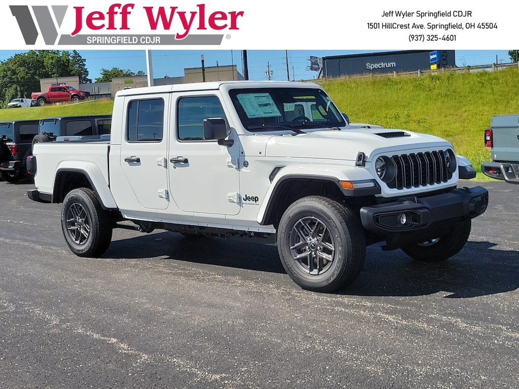New 2026 Jeep Gladiator SPORT S 4X4 Pickup