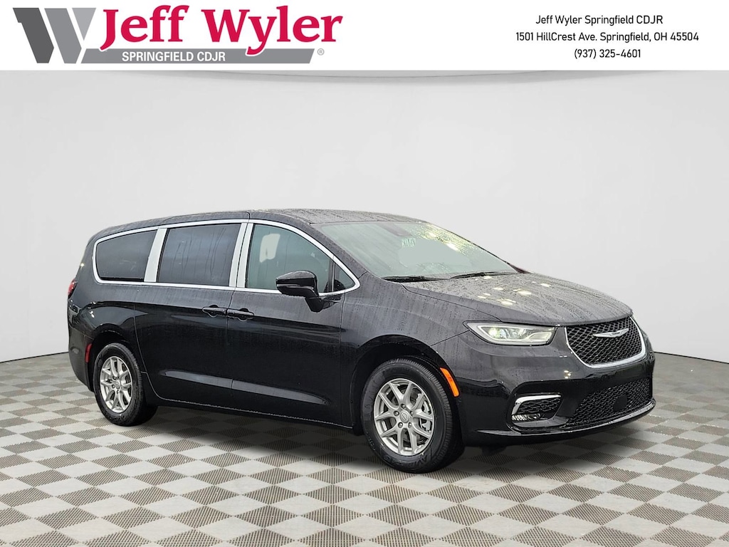 New 2026 Chrysler Pacifica SELECT Passenger Van