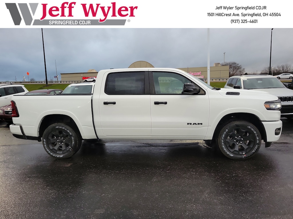 New 2026 Ram 1500 BIG HORN CREW CAB 4X4 5'7 BOX Pickup