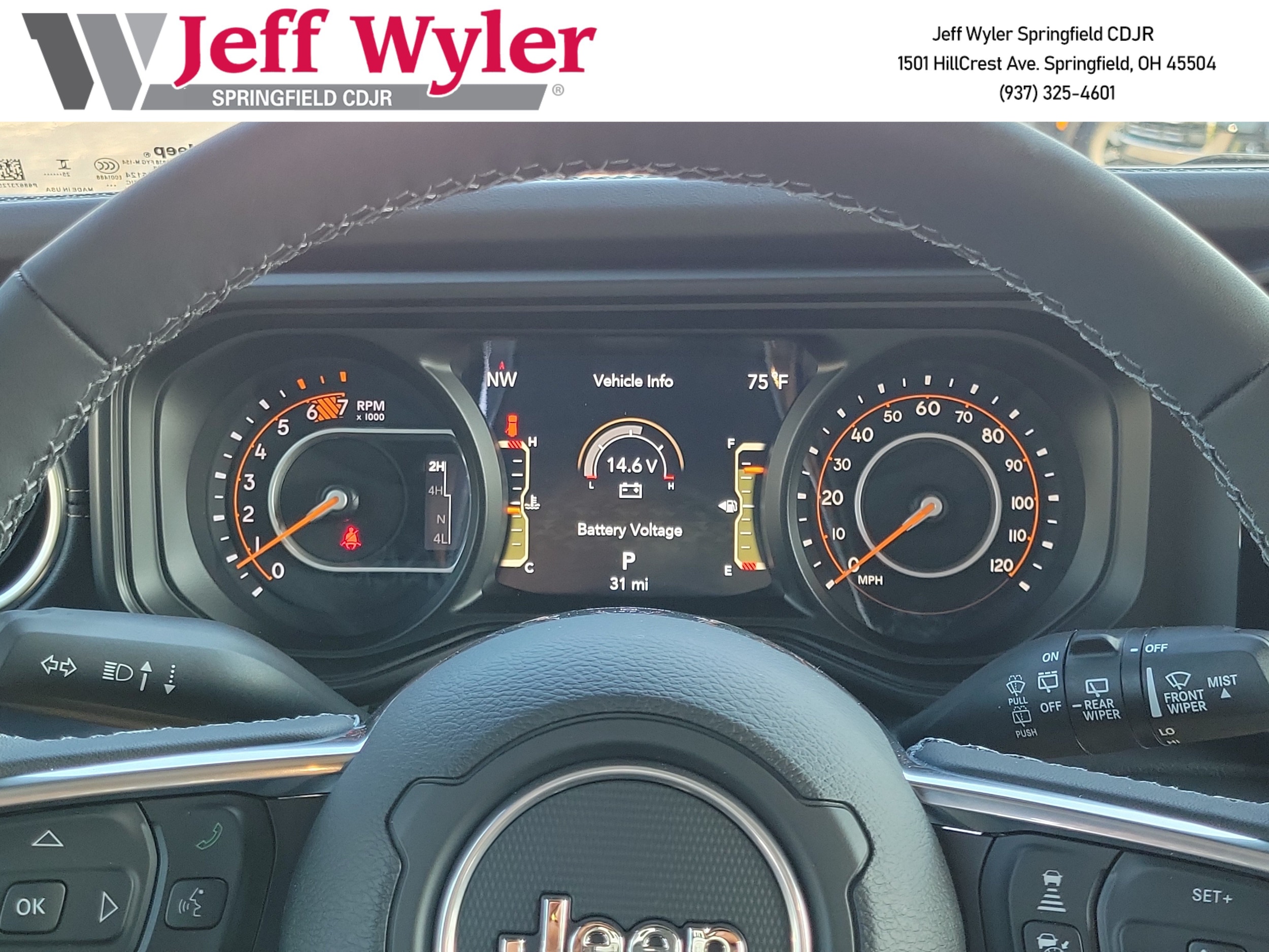 2025 Jeep Wrangler 4-Door Sahara - Photo 11