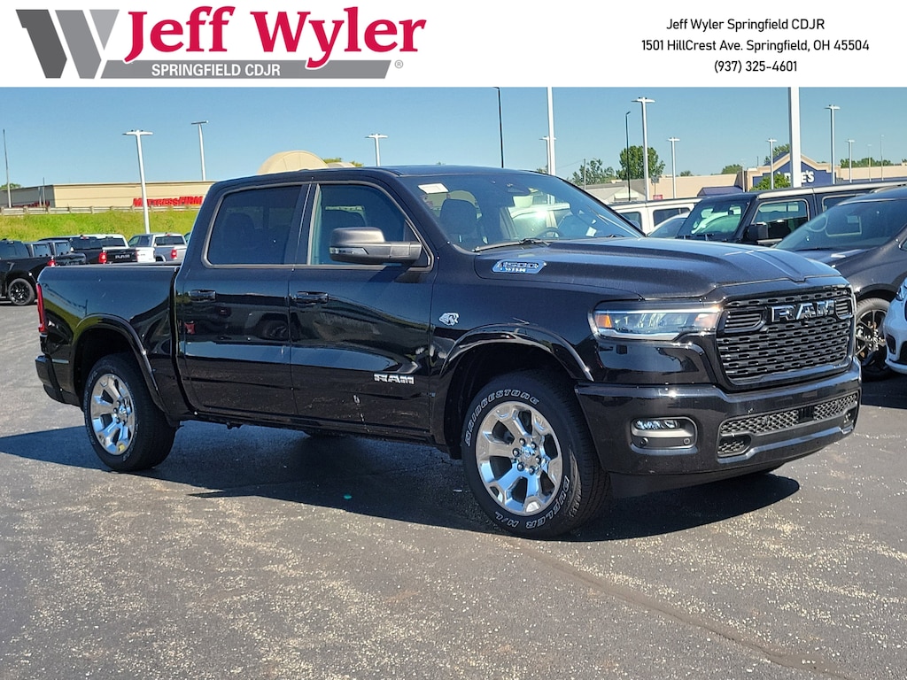 New 2026 Ram 1500 BIG HORN CREW CAB 4X4 5'7 BOX Pickup