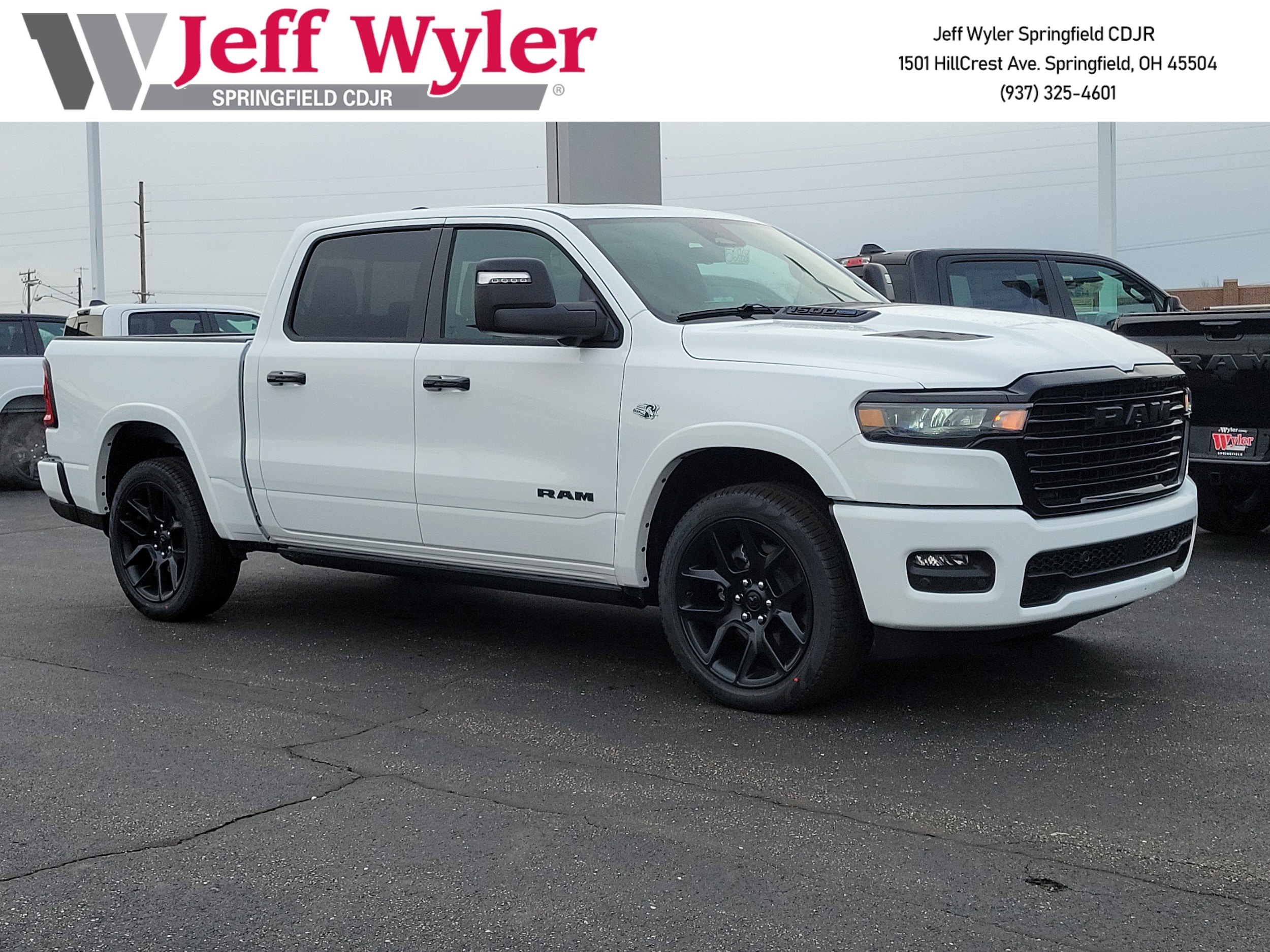 2026 RAM 1500 Laramie 4x4 Crew Cab 5'7's photo