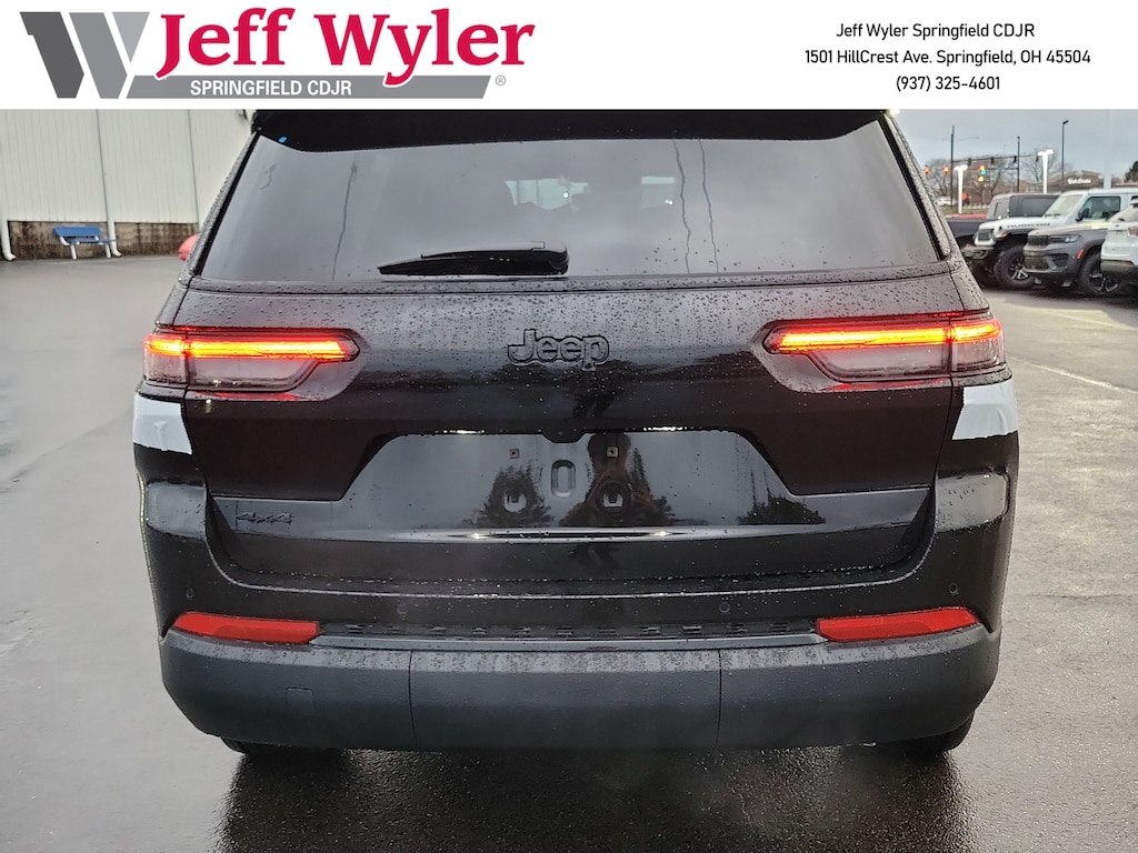 New 2025 Jeep Grand Cherokee L ALTITUDE X 4X4 Sport Utility
