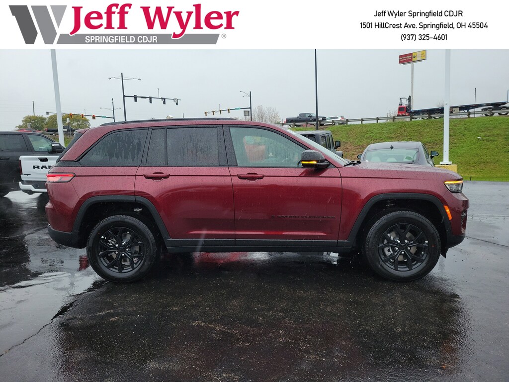 New 2025 Jeep Grand Cherokee ALTITUDE X 4X4 Sport Utility