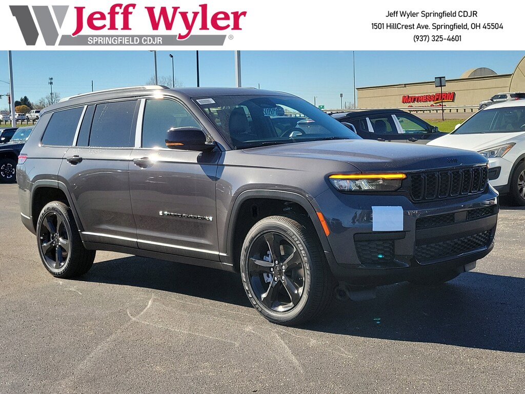 New 2025 Jeep Grand Cherokee L ALTITUDE X 4X4 Sport Utility