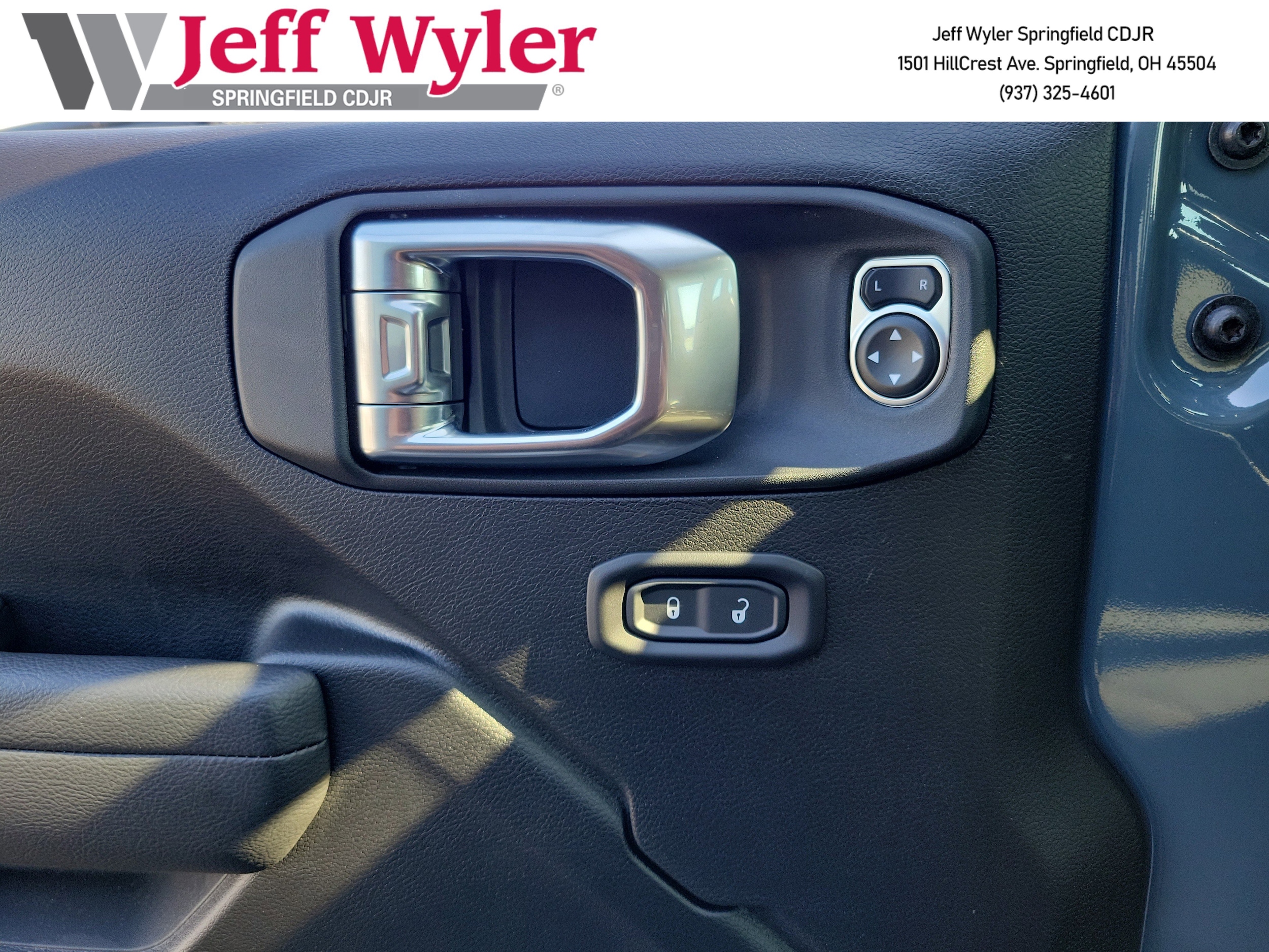2025 Jeep Wrangler 4-Door Sport S - Photo 13