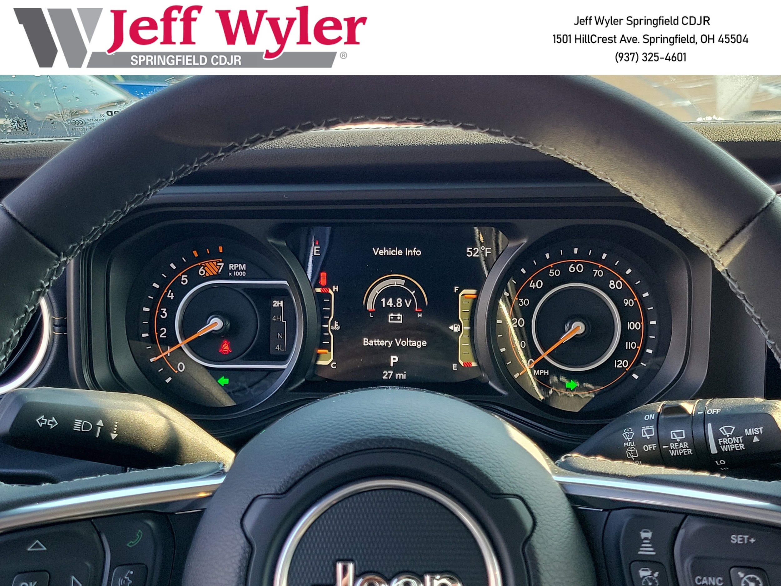 2025 Jeep Wrangler 4-Door Sahara - Photo 9