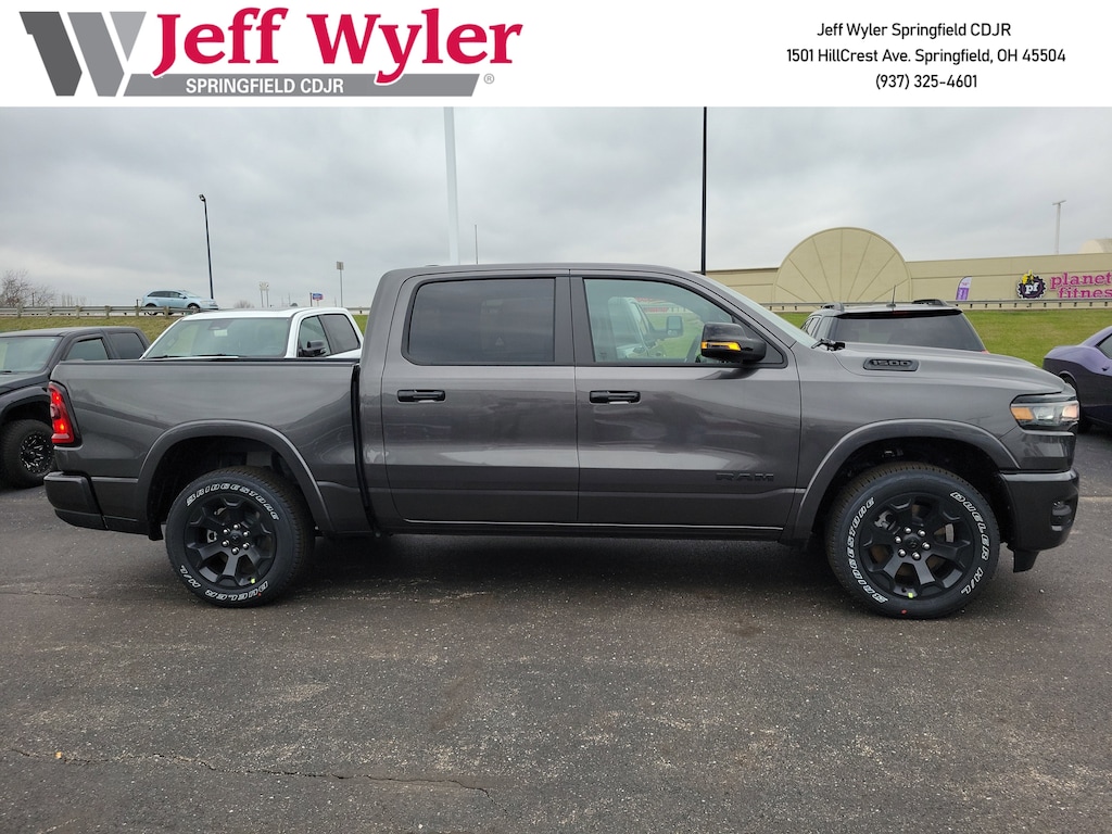 New 2026 Ram 1500 BIG HORN CREW CAB 4X4 5'7 BOX Pickup