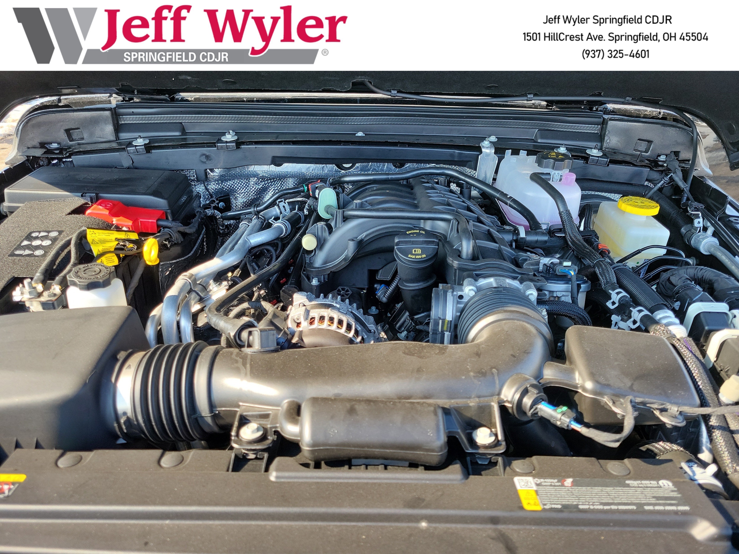2025 Jeep Wrangler 4-Door Sahara - Photo 18