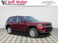 New 2025 Jeep Grand Cherokee LAREDO X 4X4 Sport Utility Ft Thomas