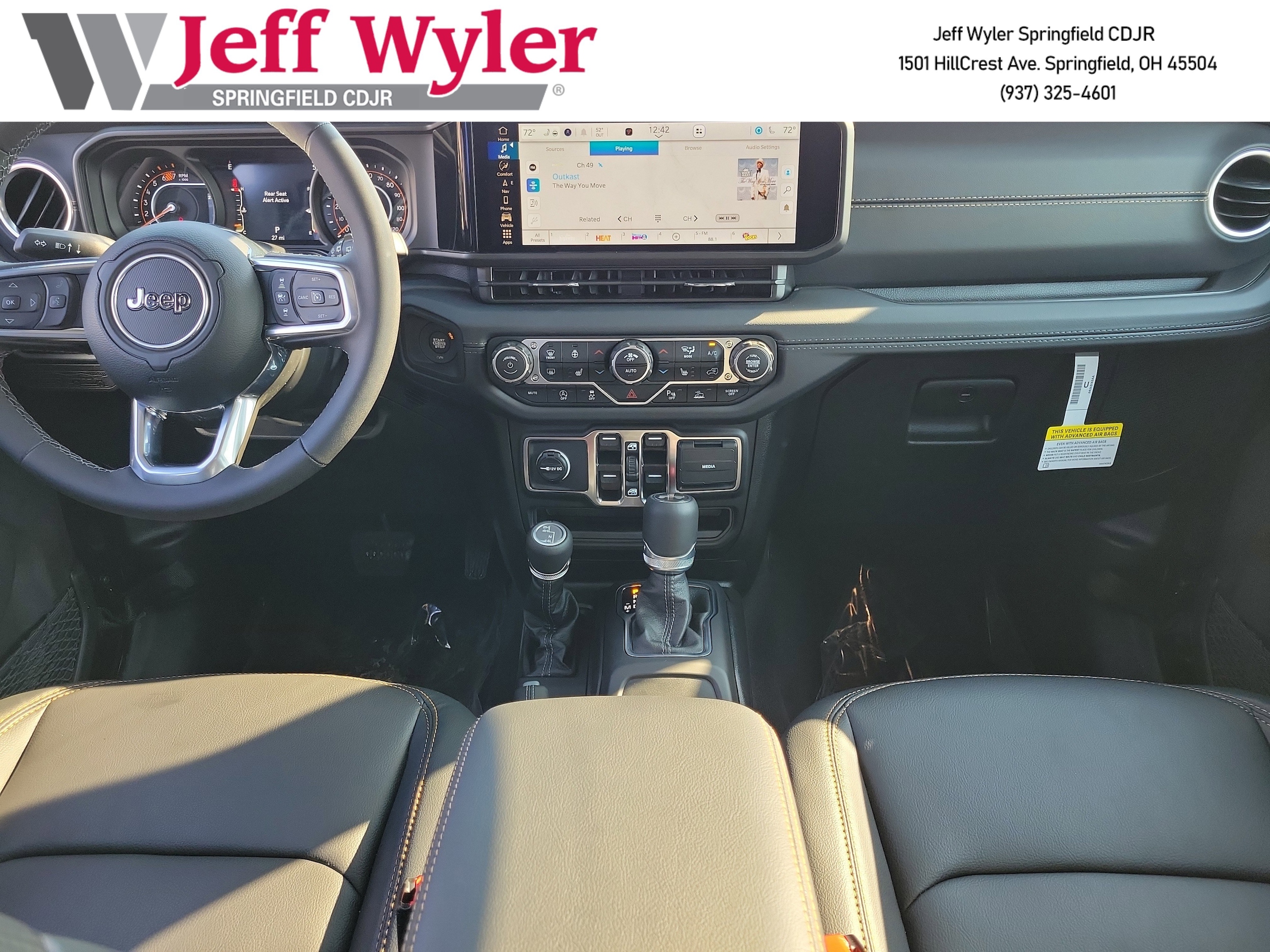 2025 Jeep Wrangler 4-Door Sahara - Photo 7