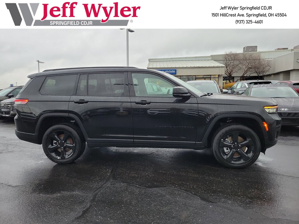 New 2025 Jeep Grand Cherokee L ALTITUDE X 4X4 Sport Utility