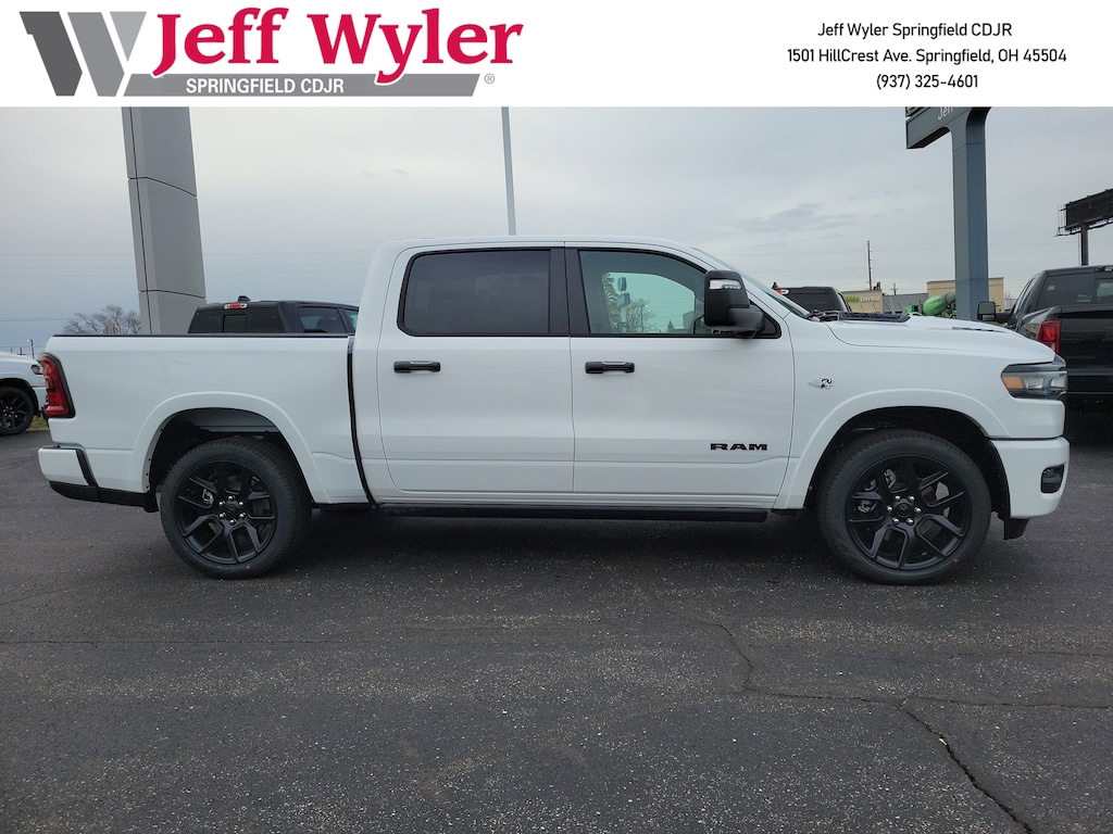 New 2026 Ram 1500 LARAMIE CREW CAB 4X4 5'7 BOX Pickup