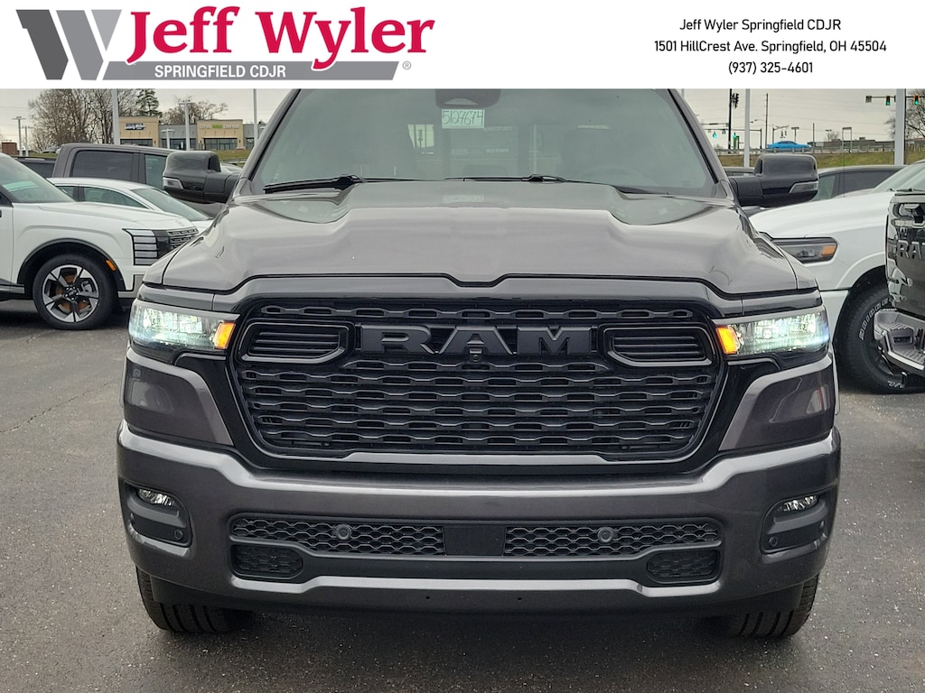 New 2026 Ram 1500 BIG HORN CREW CAB 4X4 5'7 BOX Pickup