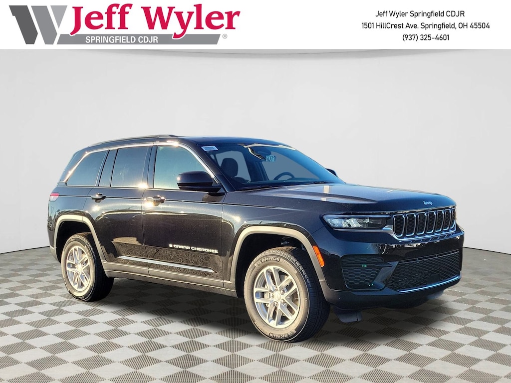 New 2025 Jeep Grand Cherokee LAREDO X 4X4 Sport Utility