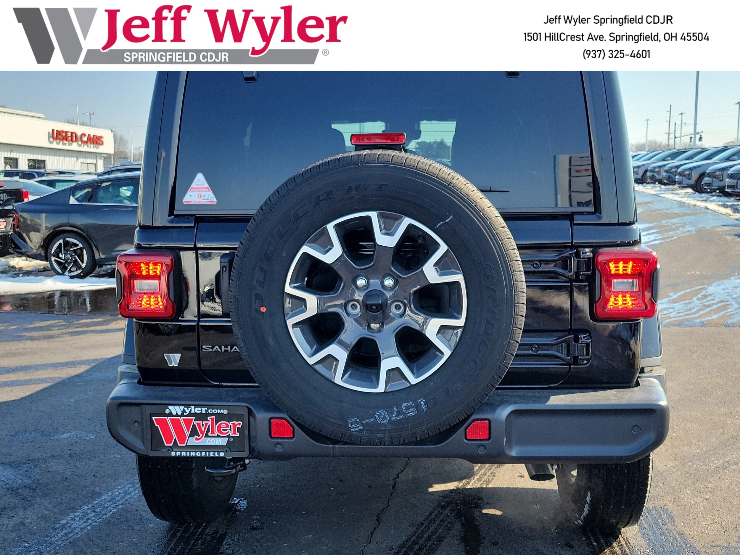 2025 Jeep Wrangler 4-Door Sahara - Photo 5