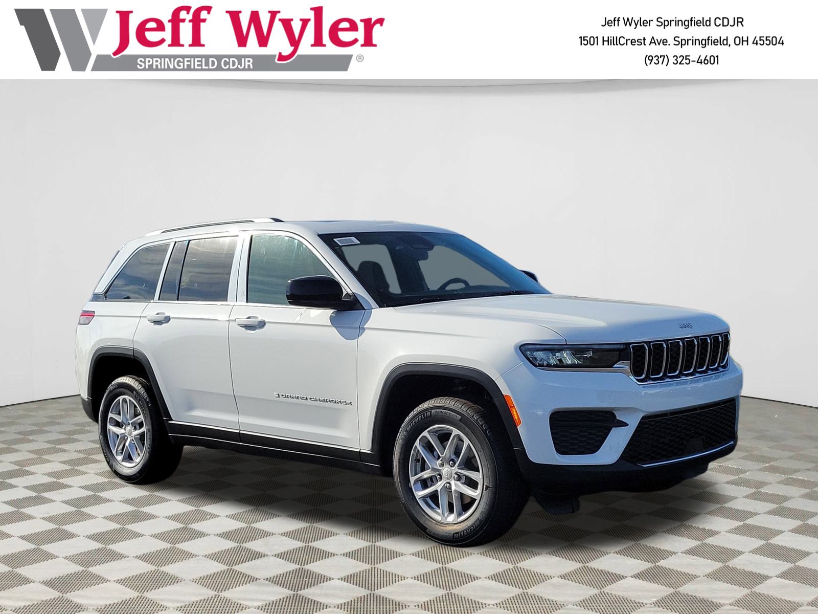 2025 Jeep Grand Cherokee Laredo's photo