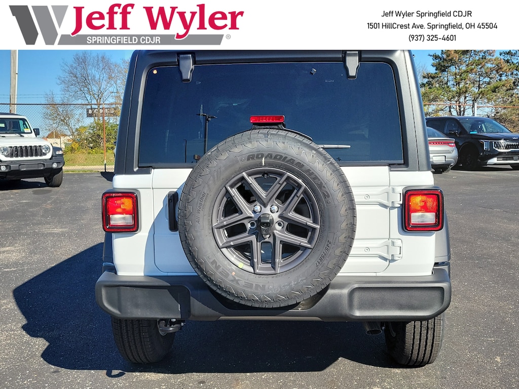 New 2026 Jeep Wrangler 4-DOOR SPORT S Sport Utility