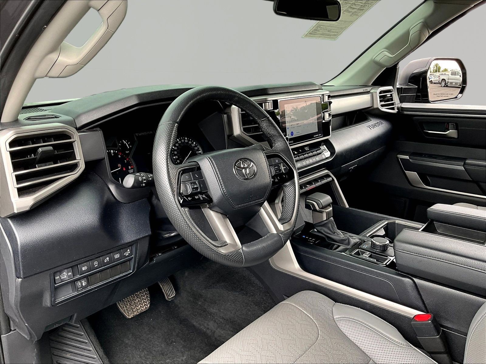 2024 Toyota Tundra SR5 - Photo 15