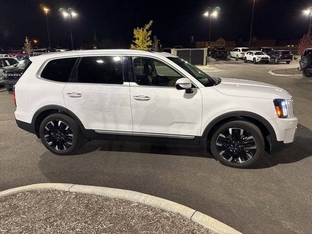 2023 Kia Telluride SX photo 2