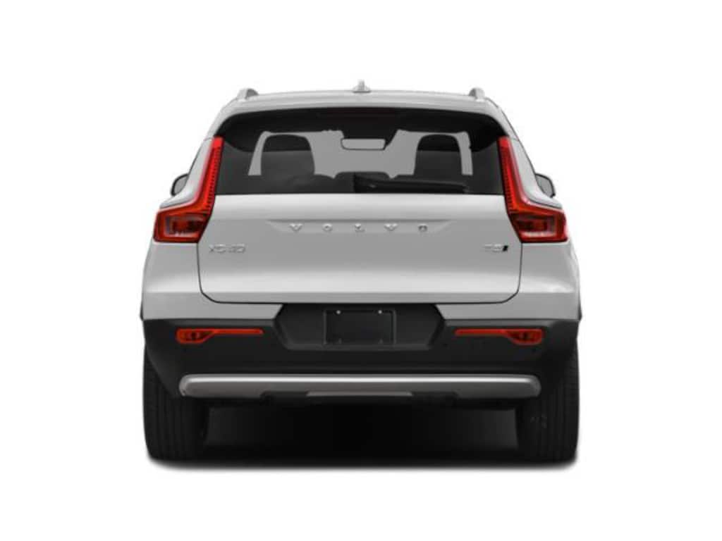 Used 2019 Volvo XC40 Momentum SUV