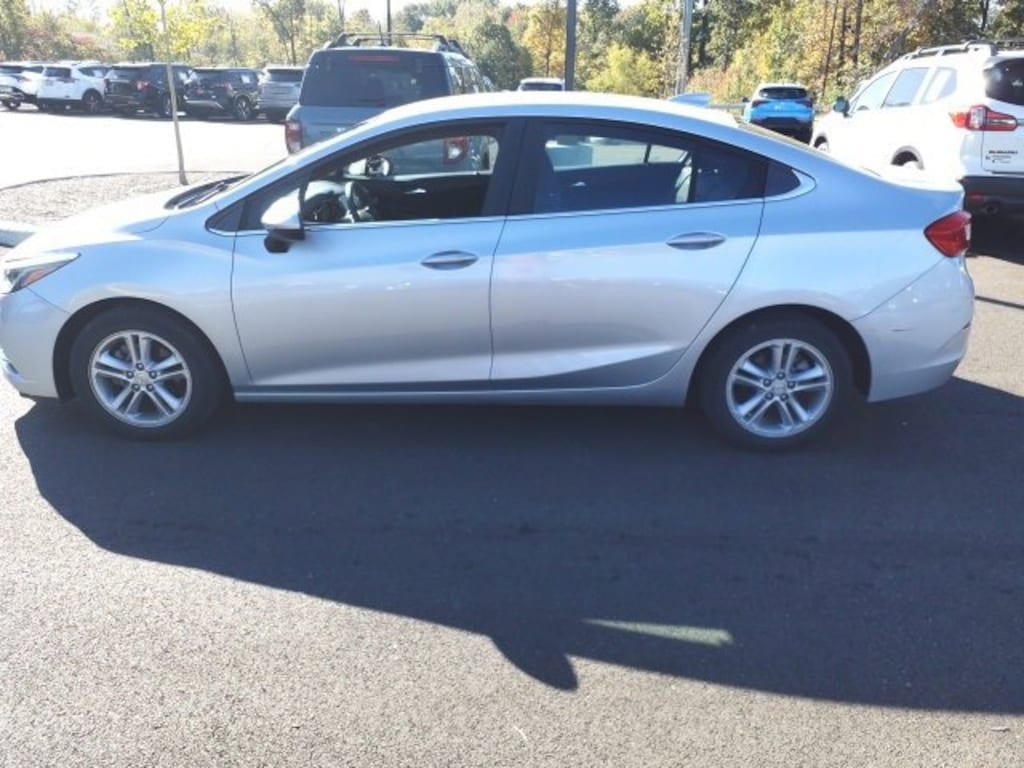 Used 2016 Chevrolet Cruze LT Sedan