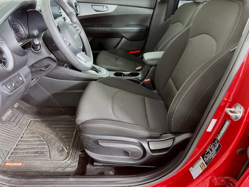 Used 2024 Kia Forte LXS Sedan
