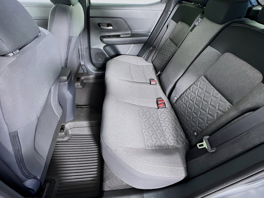 New 2026 Nissan Kicks SV SUV