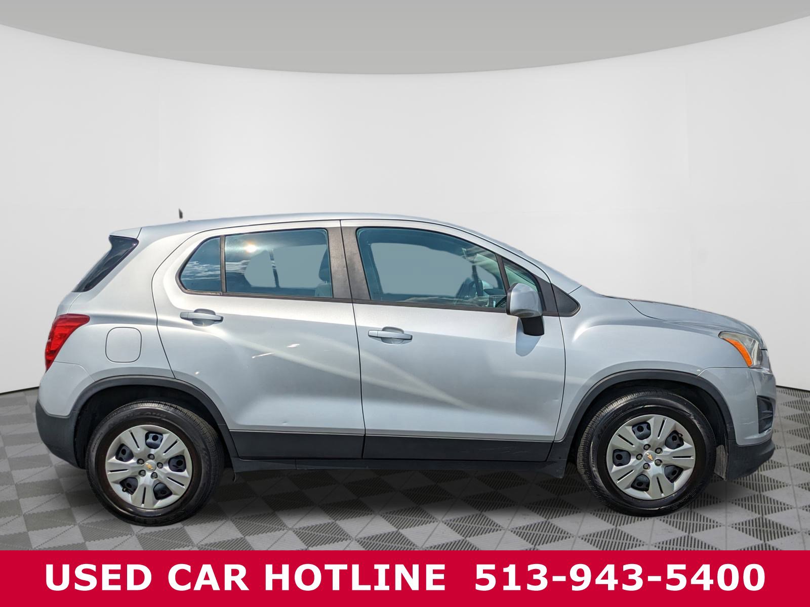 Used 2016 Chevrolet Trax LS with VIN KL7CJKSBXGB681493 for sale in Batavia, OH