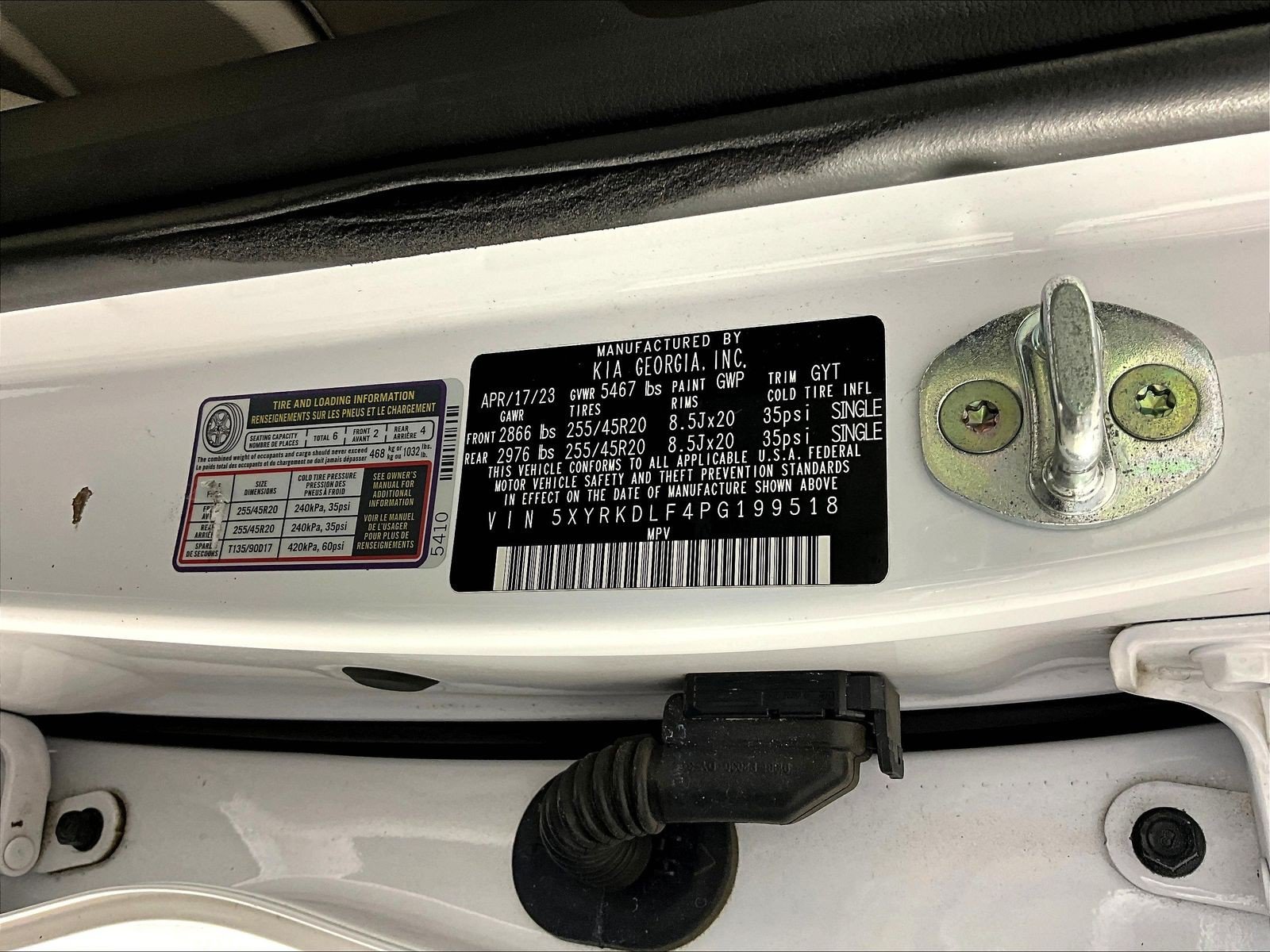 2023 Kia Sorento SX - Photo 22