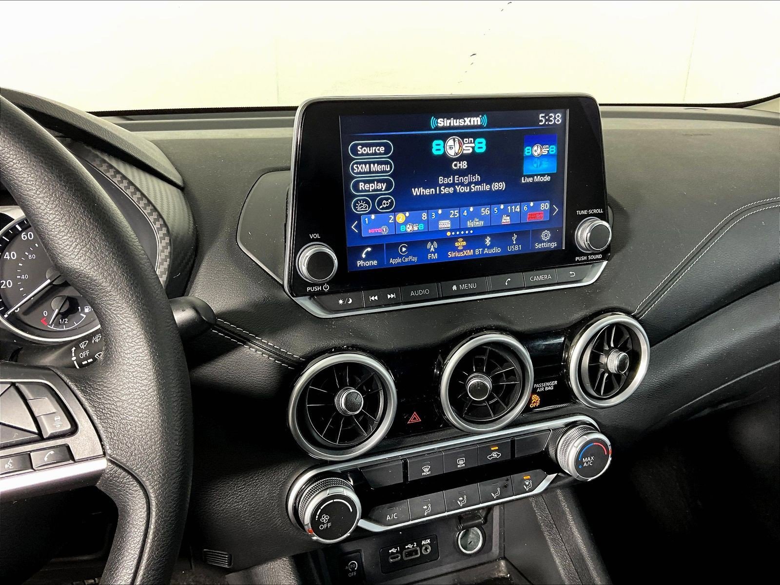 2025 Nissan Sentra SV - Photo 9