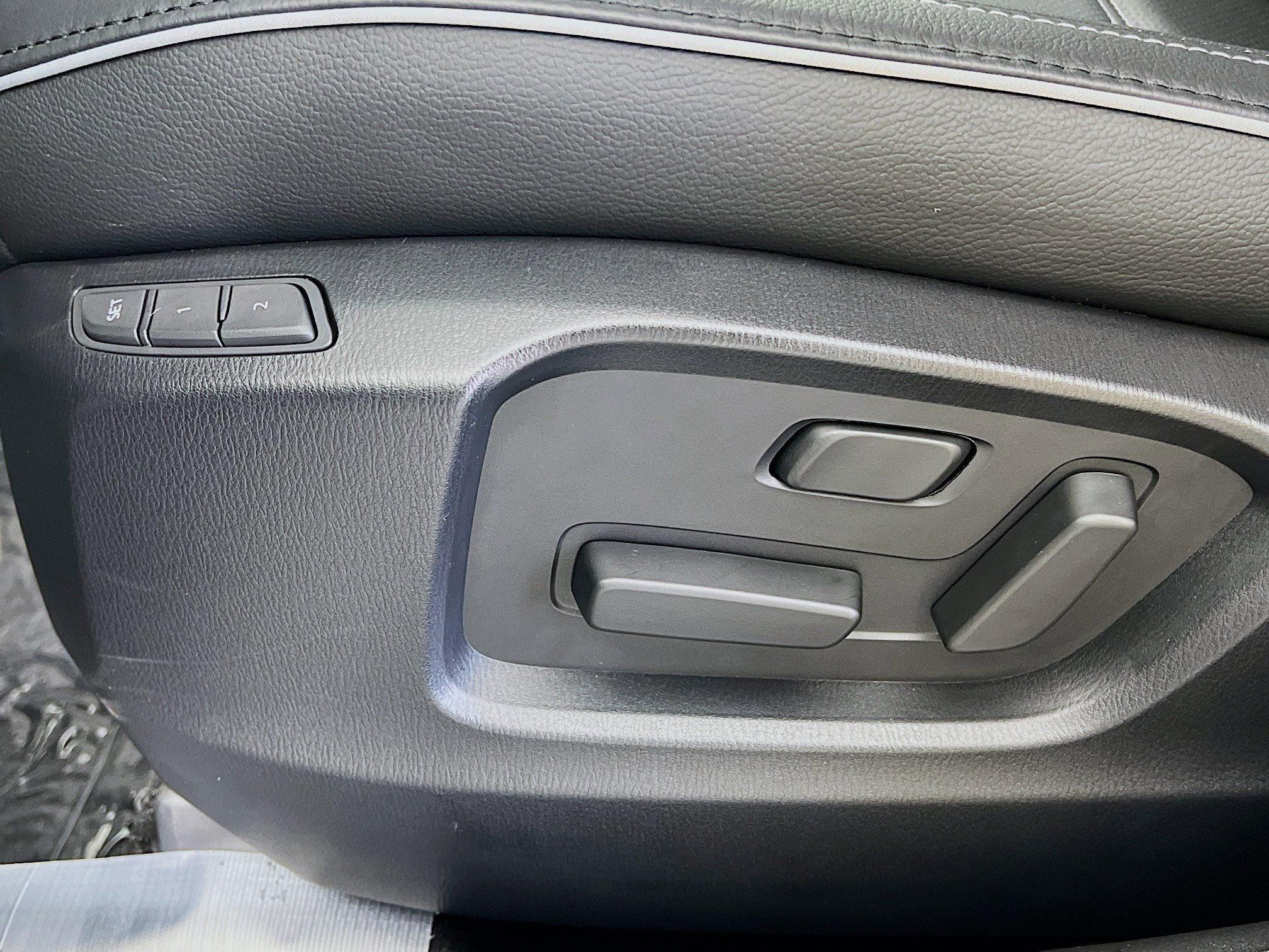 2025 Mazda CX-5 2.5 Premium Plus photo 4