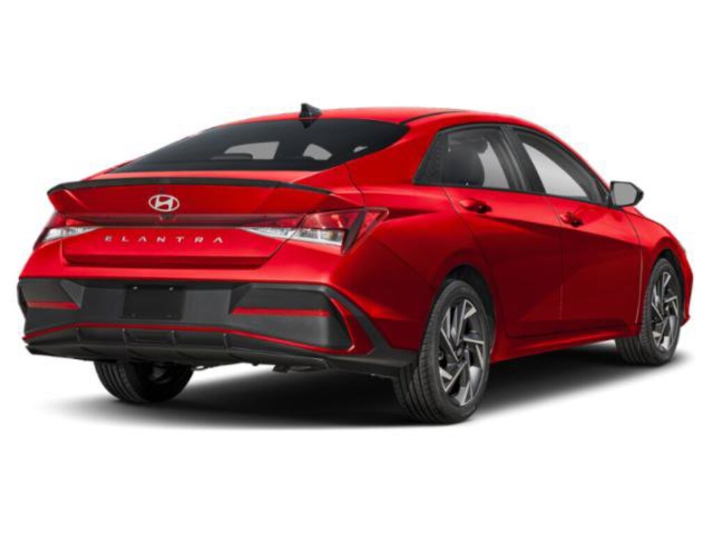 Used 2025 Hyundai Elantra SEL Sport Sedan