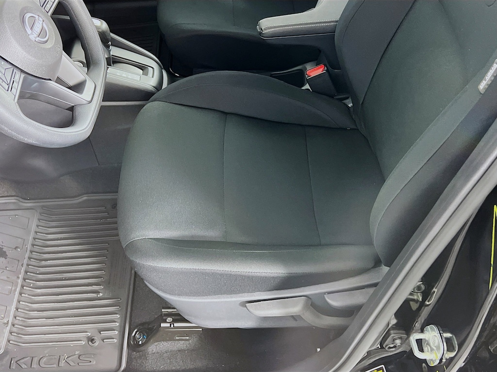 Used 2025 Nissan Kicks Play S SUV