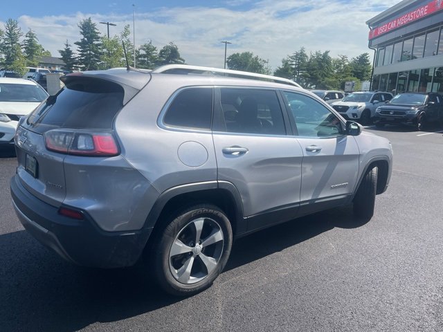 2019 Jeep Cherokee Limited photo 2