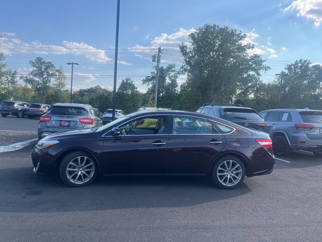 2014 Toyota Avalon XLE Touring photo 2