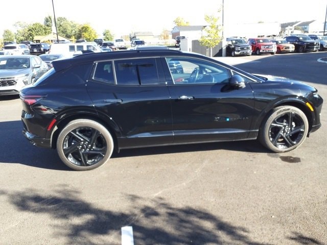 Used 2024 Chevrolet Equinox EV Launch Edition with VIN 3GN7DPRR9RS225835 for sale in Batavia, OH